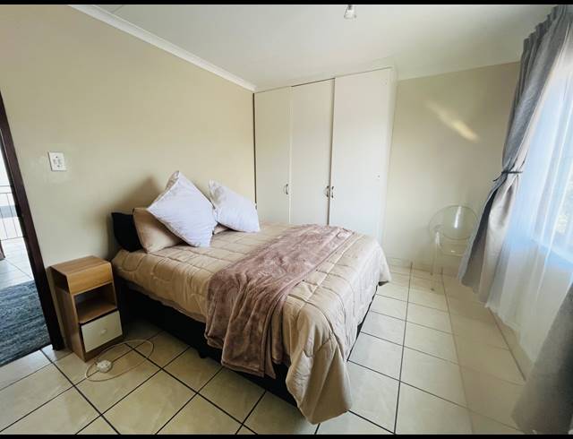 1 BEDROOM APARTMENT TO LET IN SONHEUWEL